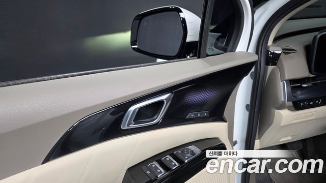 Kia Canival 2023 — photo 27