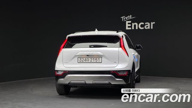 Kia Niro 2022 — photo 4