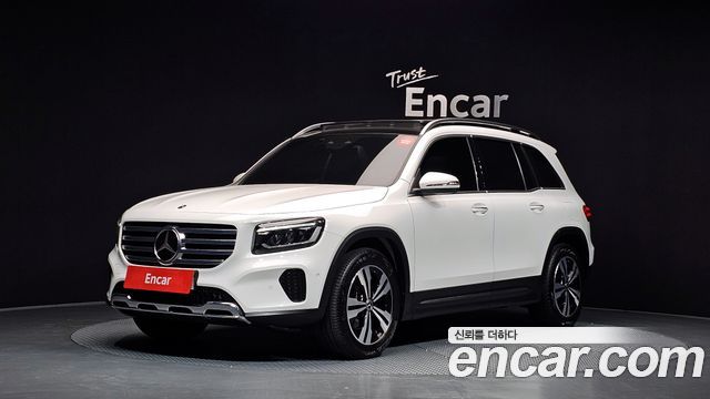 Mercedes-Benz GLB-Class 2024 — photo 1