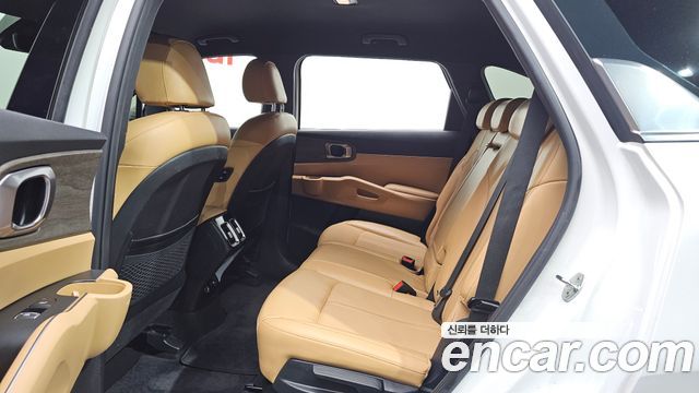Kia Sorento 2021 — photo 16