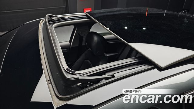 Audi A3 2018 — photo 19