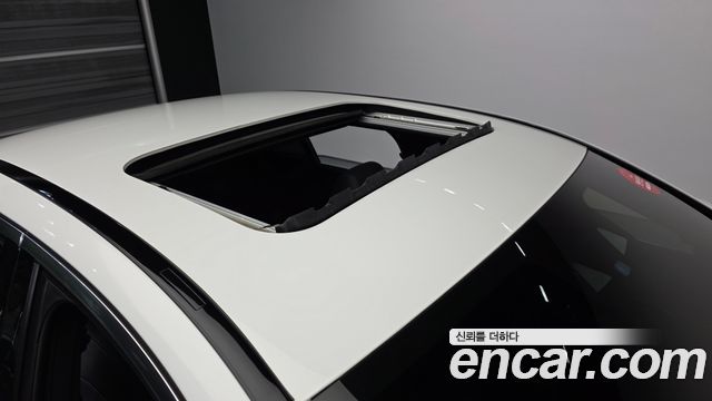 Mercedes-Benz E-Class 2021 — photo 19