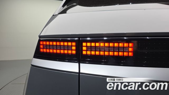 Hyundai Ioniq5 2022 — photo 9