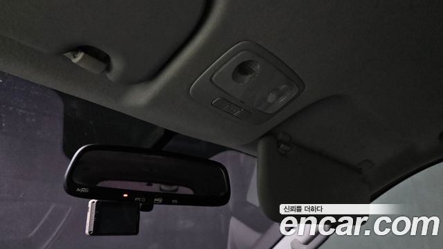 Hyundai Starex 2019 — photo 23