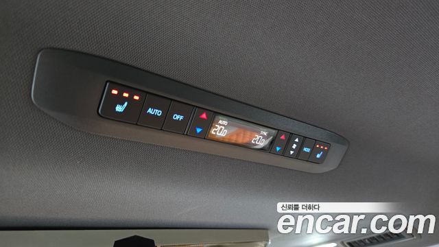 Toyota Sienna 2024 — photo 16