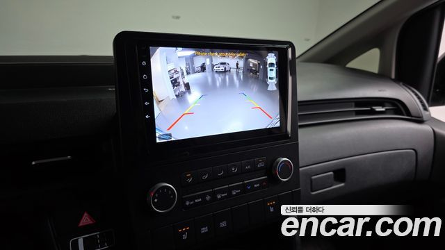 Hyundai Staria 2023 — photo 21