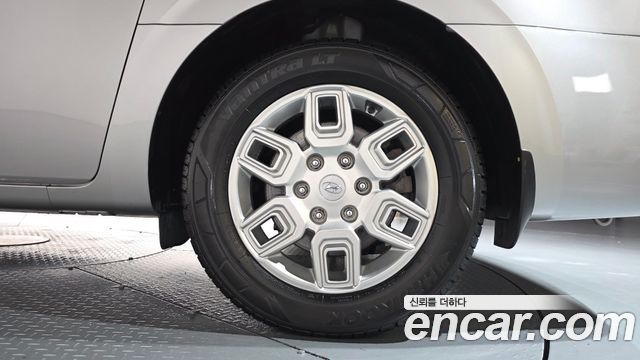 Hyundai Staria 2023 — photo 7