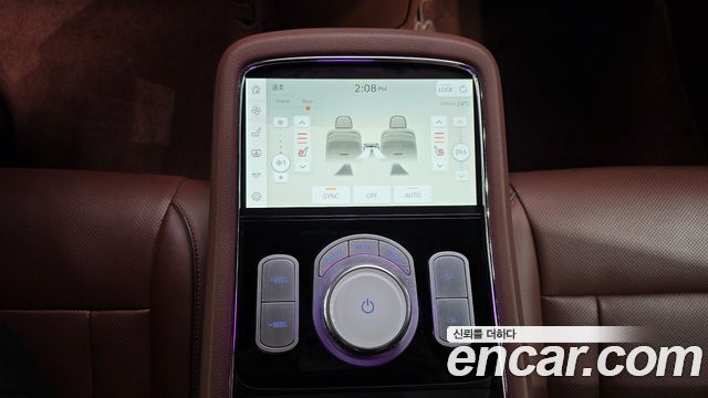 Genesis G90 2022 — photo 28