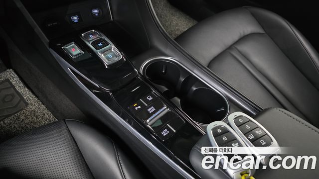 Hyundai Sonata 2022 — photo 9