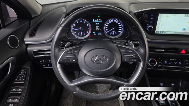 Hyundai Sonata 2022 — photo 14