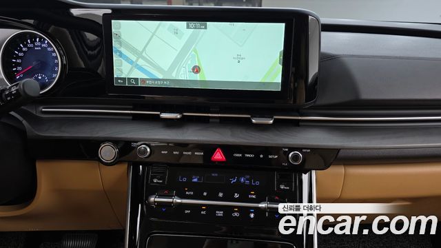 Kia Canival 2023 — photo 14