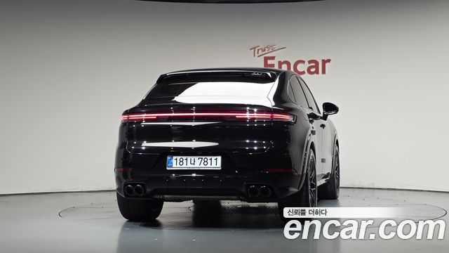 Porsche Cayenne 2024 — photo 4