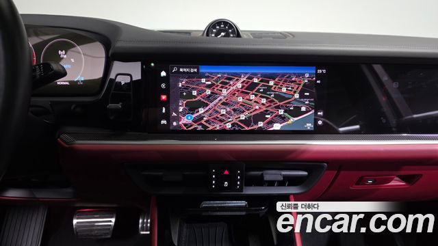 Porsche Cayenne 2024 — photo 20