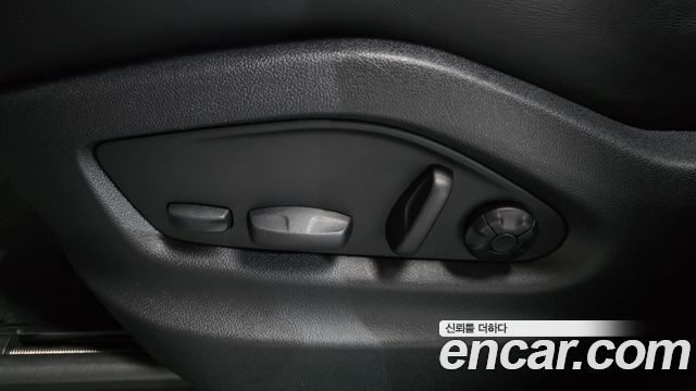 Porsche Cayenne 2024 — photo 31
