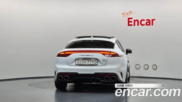 Kia Stinger 2021 — photo 4