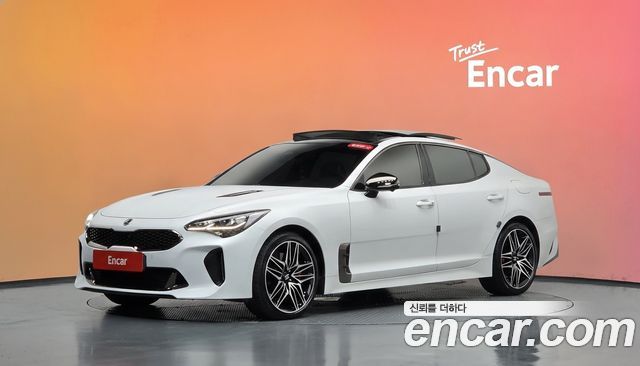 Kia Stinger 2021 — photo 1