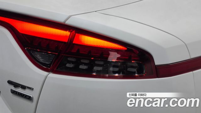 Kia Stinger 2021 — photo 9