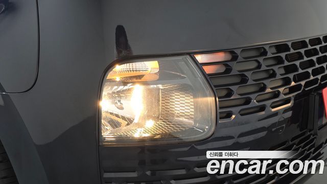 Hyundai Staria 2022 — photo 8