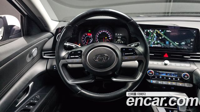 Hyundai AVANTE 2021 — photo 19
