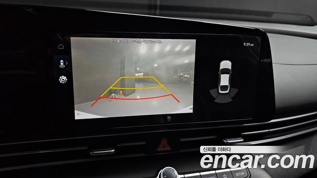 Hyundai AVANTE 2021 — photo 21