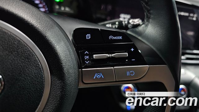 Hyundai AVANTE 2021 — photo 24
