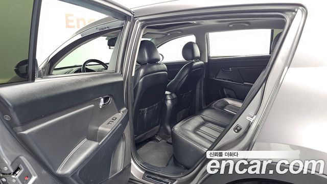 Kia Sportage 2013 — photo 18