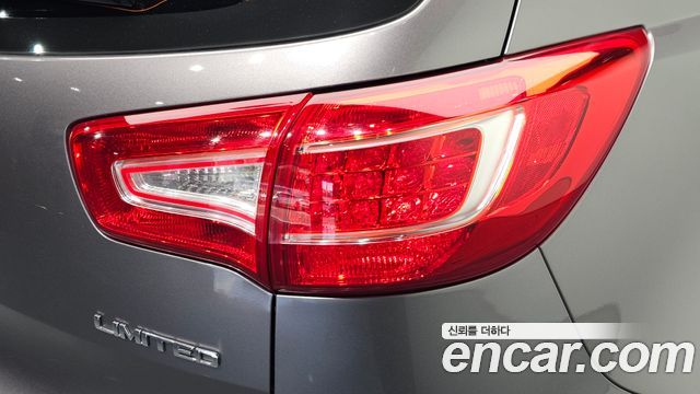 Kia Sportage 2013 — photo 9