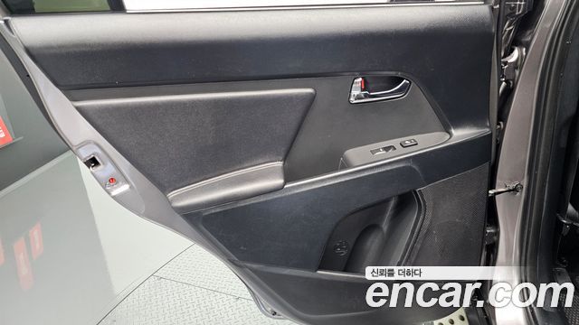 Kia Sportage 2013 — photo 15