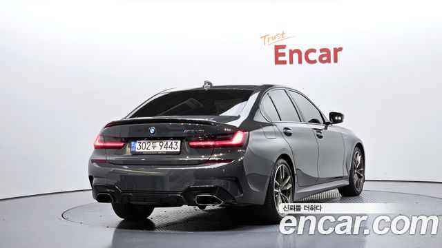 BMW 3-Series 2021 — photo 2