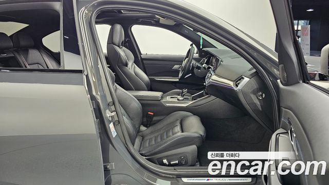 BMW 3-Series 2021 — photo 12