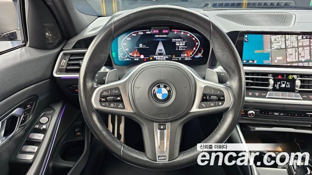 BMW 3-Series 2021 — photo 13