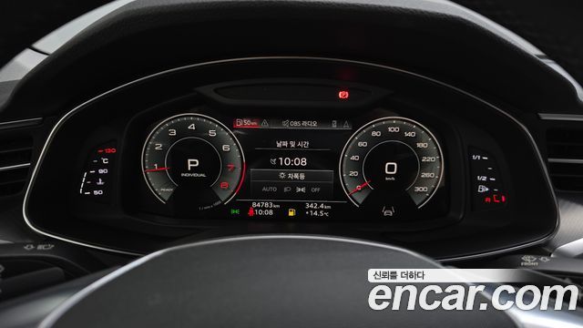 Audi A6 2021 — photo 11
