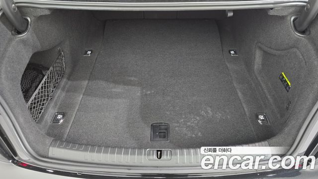 Audi A6 2021 — photo 22
