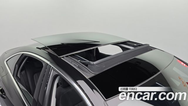 Audi A6 2021 — photo 27