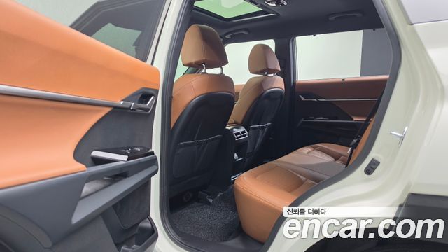 KG Mobility Torres 2023 — photo 28