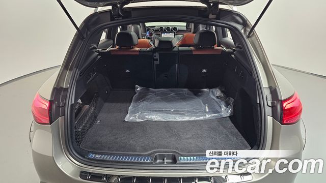 Mercedes-Benz GLC-Class 2024 — photo 24