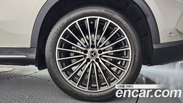 Mercedes-Benz GLC-Class 2024 — photo 7