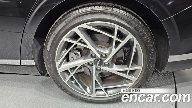 Genesis G90 2023 — photo 7