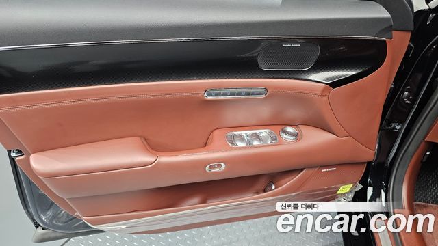 Genesis G90 2023 — photo 14