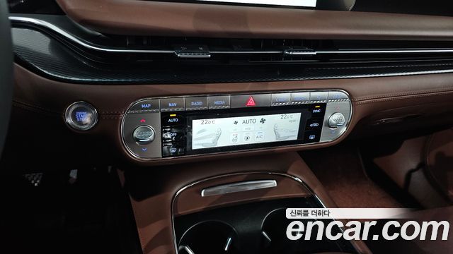 Genesis G90 2023 — photo 31