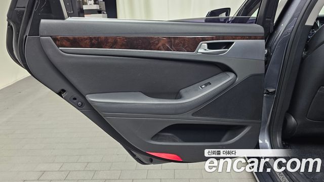 Hyundai Genesis 2015 — photo 15