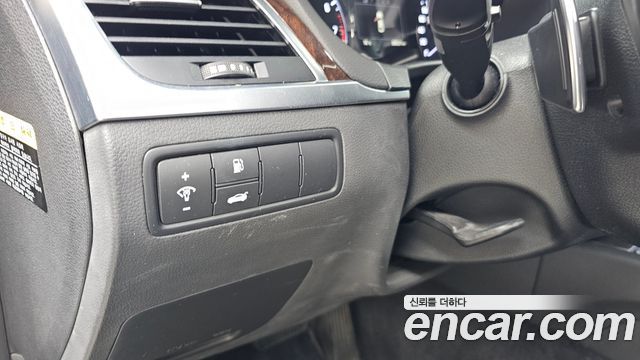Hyundai Genesis 2015 — photo 31