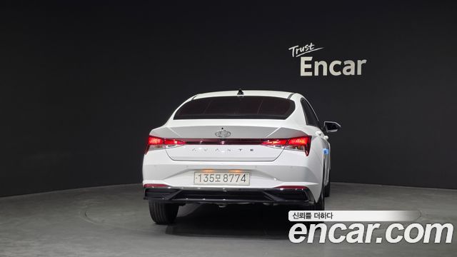 Hyundai AVANTE 2023 — photo 4