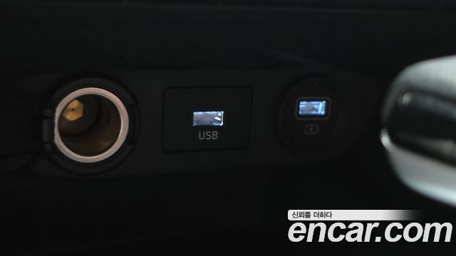 Hyundai AVANTE 2023 — photo 24
