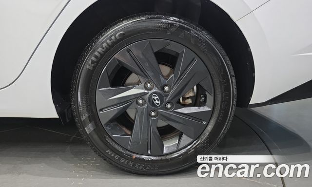 Hyundai AVANTE 2023 — photo 7