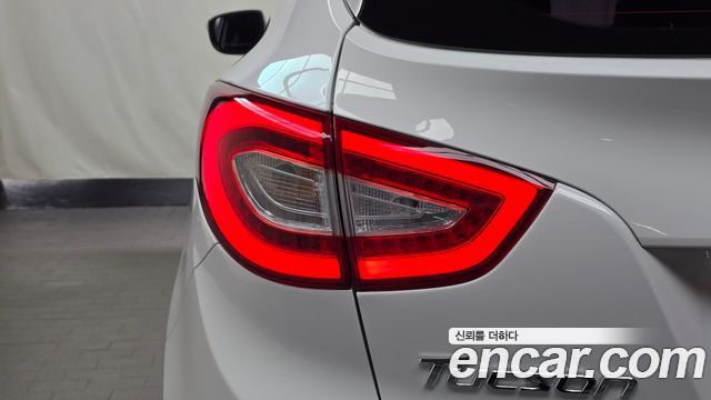 Hyundai Tucson 2015 — photo 9