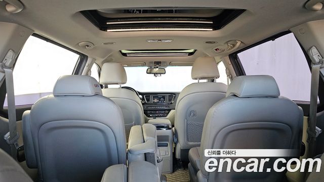 Kia Canival 2019 — photo 19