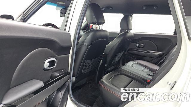 Kia Soul 2015 — photo 18