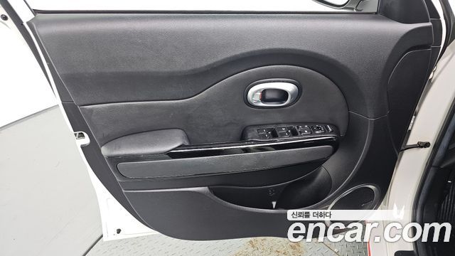 Kia Soul 2015 — photo 14