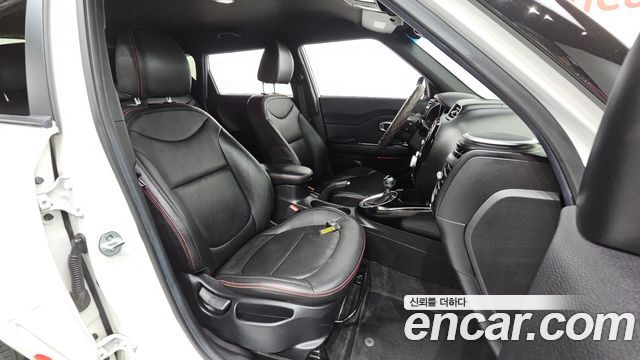 Kia Soul 2015 — photo 16